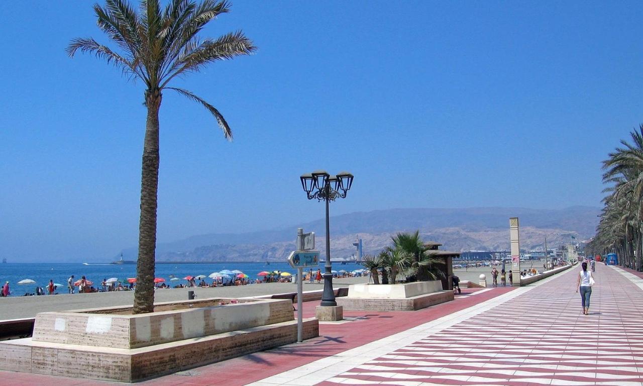Apartamento En Paseo Maritimo Almeria Exterior photo